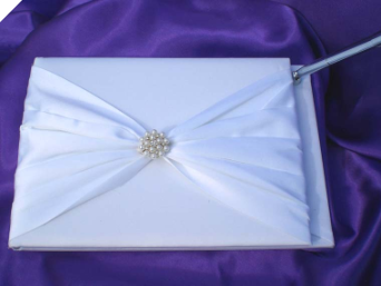 Pearl Cluster Guest Book with Pen - White