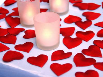 500 Heart Petals - Burgundy 500 Heart Petals - Burgundy