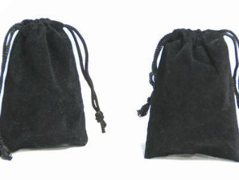 5.08cm x 6.35cm Black Velvet Bags-25/pk