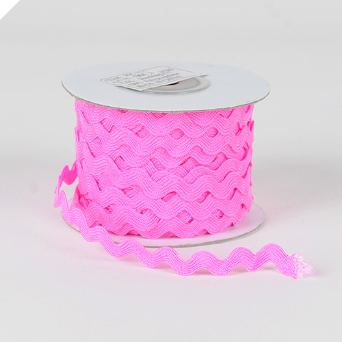 10mm Ric Rac - Hot Pink 10mm Ric Rac - Hot Pink